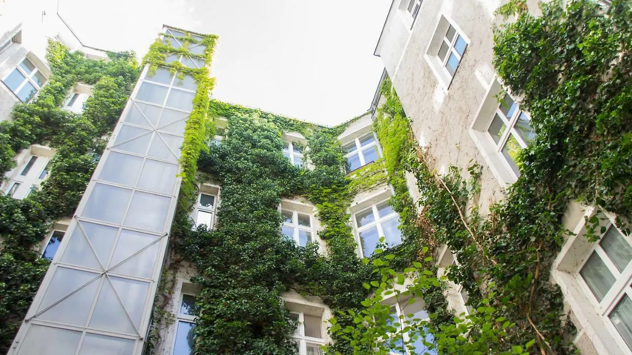 City-Apartment Berlin Charlottenburg 0*,